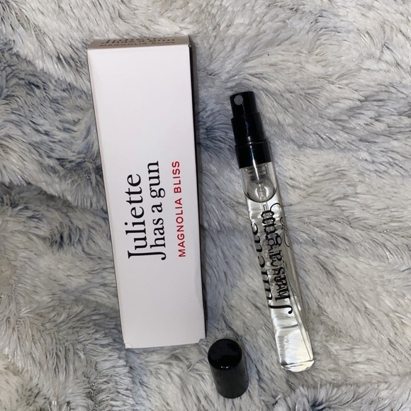 NIB - Juliette Has A Gun Magnolia Bliss Eau De Parfum - 5mL/0.17oz - Picture 2 of 7